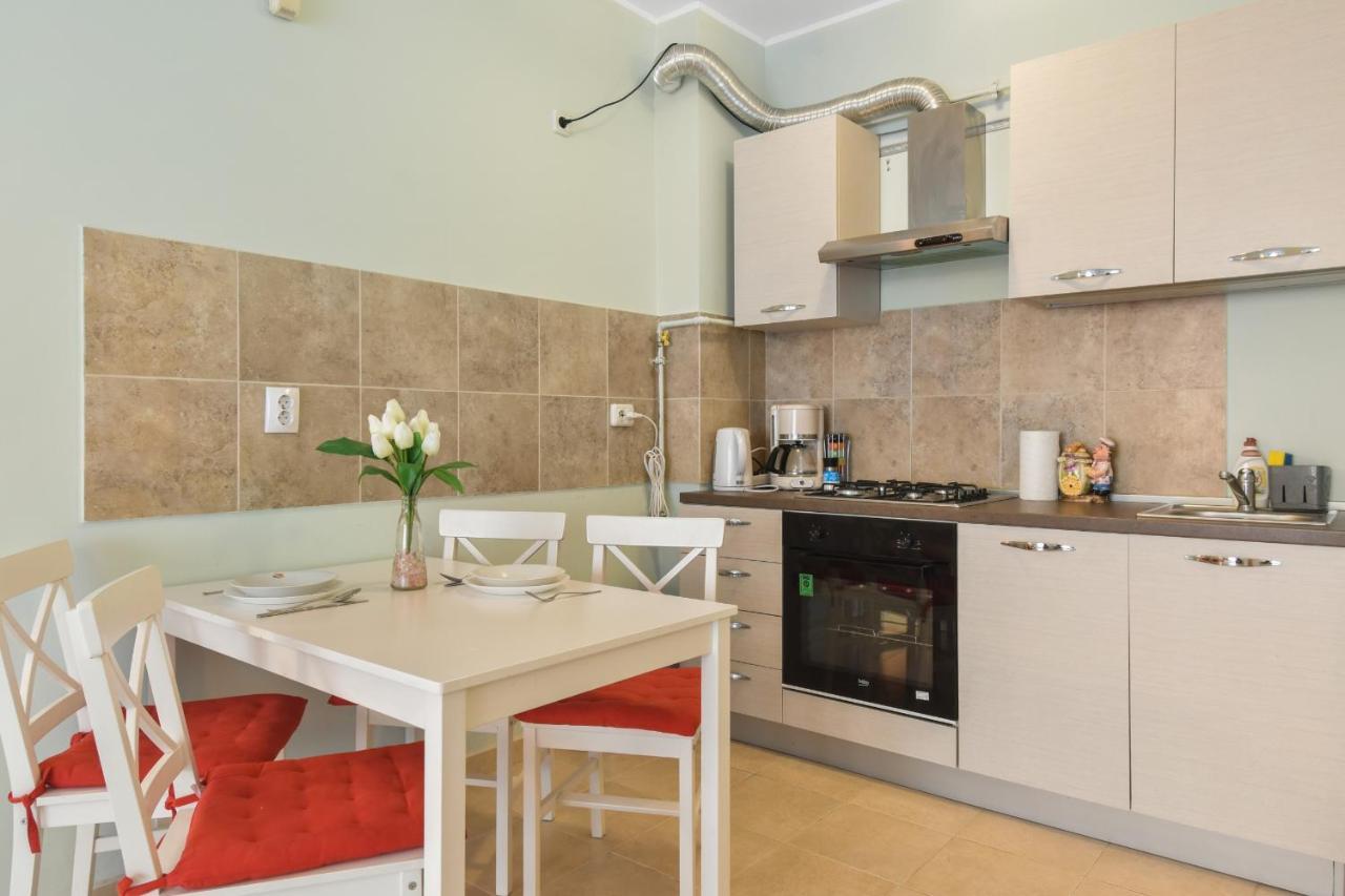 Matteri Apartment Sinaia Bagian luar foto