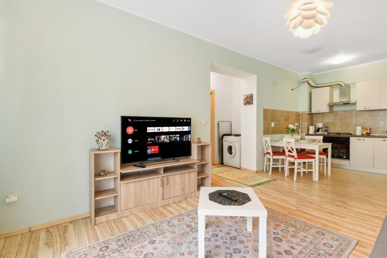 Matteri Apartment Sinaia Bagian luar foto